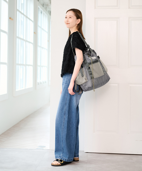 U by SPICK&SPAN（ユーバイスピックアンドスパン）の「フェザーシアーハーフスリーブブラウス（シャツ/ブラウス・レディース・ブラック/アイボリー・FREE）」の7枚目の写真