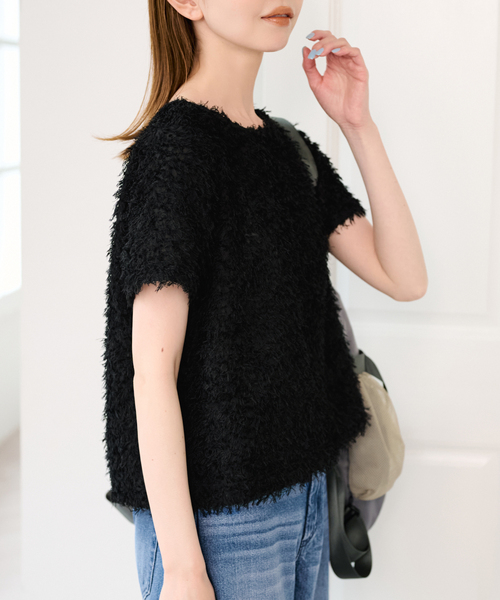 U by SPICK&SPAN（ユーバイスピックアンドスパン）の「フェザーシアーハーフスリーブブラウス（シャツ/ブラウス・レディース・ブラック/アイボリー・FREE）」の9枚目の写真