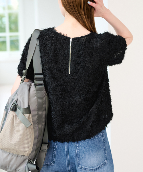 U by SPICK&SPAN（ユーバイスピックアンドスパン）の「フェザーシアーハーフスリーブブラウス（シャツ/ブラウス・レディース・ブラック/アイボリー・FREE）」の10枚目の写真