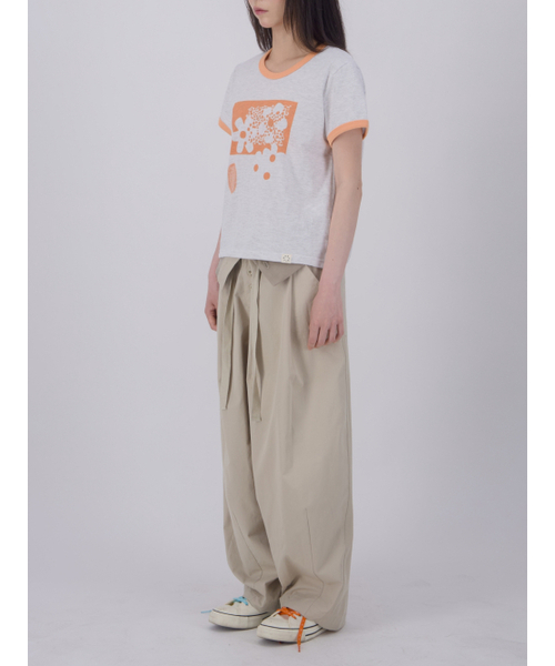 LO AXUAL(ロ・アクシュアル)の「ワークルームフォールドバルーンパンツ_ベージュ(その他パンツ・レディース・その他・FREE)」の4枚目の写真