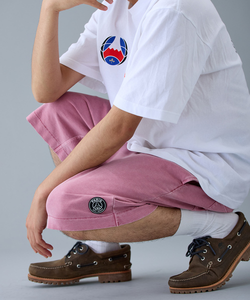 PARIS SAINT-GERMAIN（パリサンジェルマン）の「【Paris Saint-Germain / パリ・サン＝ジェルマン】 JP PIGMENT CREST SHORTS（その他パンツ・メンズ・ベージュ/ブラック系その他/ピンク・SMALL/MEDIUM/LARGE）」の3枚目の写真