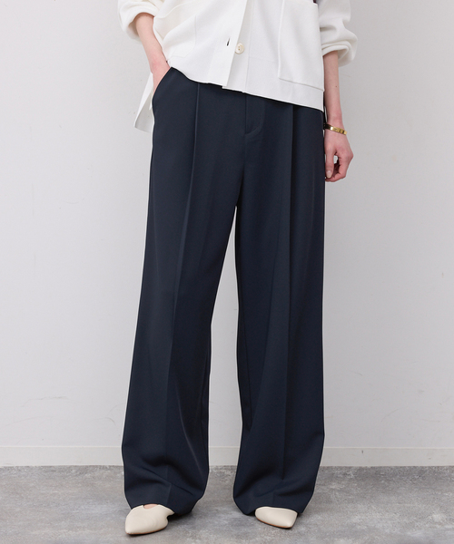 SLOBE IENA(スローブイエナ)の「《WEB限定/4サイズ展開/追加》イージーワイドパンツ(スラックス・レディース・ベージュ/ネイビー・38/40/34/36)」の9枚目の写真