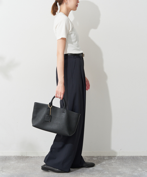 SLOBE IENA(スローブイエナ)の「《WEB限定/4サイズ展開/追加》イージーワイドパンツ(スラックス・レディース・ベージュ/ネイビー/ブラック・38/40/34/36)」の7枚目の写真