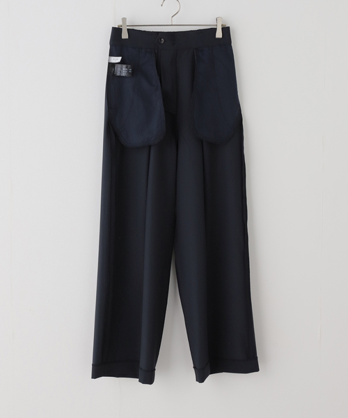 SLOBE IENA(スローブイエナ)の「《WEB限定/4サイズ展開/追加》イージーワイドパンツ(スラックス・レディース・ベージュ/ネイビー/ブラック・38/40/34/36)」の16枚目の写真