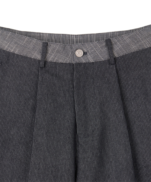 DANDEL(ダンデル)の「DD stripe denim bermuda pants (INDIGO)(その他パンツ・レディース・その他・1/2)」の2枚目の写真