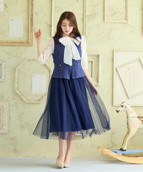 Rose Tiara(ローズティアラ)の「デニムジレドッキングワンピース(ワンピース・レディース・ネイビー・46/42/38)」の12枚目の写真