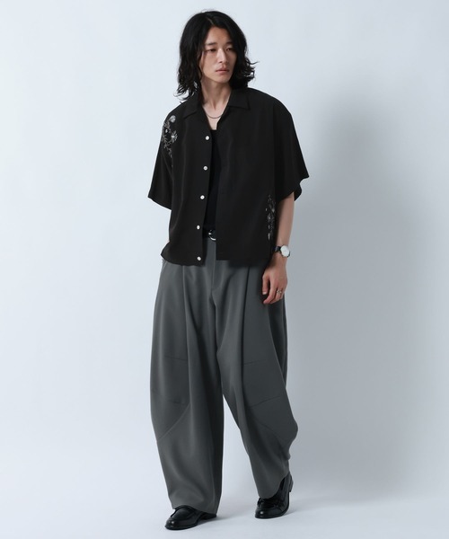 RAGEBLUE(レイジブルー)の「DESIGN SEAM WIDE CURVE PANTS/デザインシームワイドカーブパンツ(スラックス・メンズ・ベージュ/ブラック/グレー・MEDIUM/LARGE)」の8枚目の写真