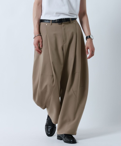 RAGEBLUE(レイジブルー)の「DESIGN SEAM WIDE CURVE PANTS/デザインシームワイドカーブパンツ(スラックス・メンズ・ベージュ/ブラック/グレー・MEDIUM/LARGE)」の15枚目の写真