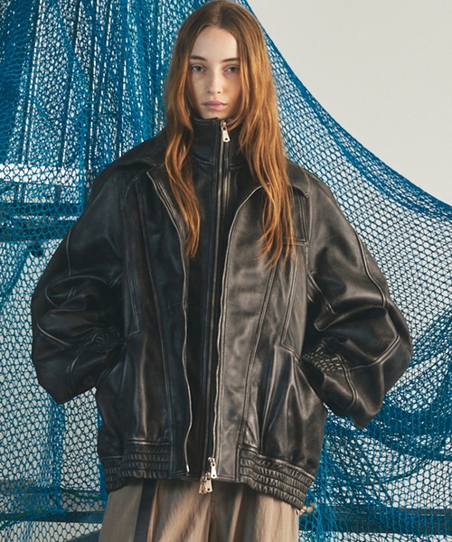MAISON SPECIAL(メゾンスペシャル)の「《UNISEX》Sheep Leather Prime-Over Layering Single Blouson/シープレザープライムオーバーレイヤリングシングルブルゾン【MAISON SPECIAL/メゾンスペシャル】(ブルゾン・メンズ・ダークブラック/ブラック・0/2/1)」の2枚目の写真