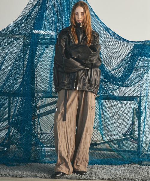 MAISON SPECIAL(メゾンスペシャル)の「《UNISEX》Sheep Leather Prime-Over Layering Single Blouson/シープレザープライムオーバーレイヤリングシングルブルゾン【MAISON SPECIAL/メゾンスペシャル】(ブルゾン・メンズ・ダークブラック/ブラック・0/2/1)」の4枚目の写真