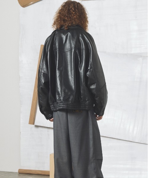 MAISON SPECIAL(メゾンスペシャル)の「《UNISEX》Sheep Leather Prime-Over Layering Single Blouson/シープレザープライムオーバーレイヤリングシングルブルゾン【MAISON SPECIAL/メゾンスペシャル】(ブルゾン・メンズ・ダークブラック/ブラック・0/2/1)」の7枚目の写真