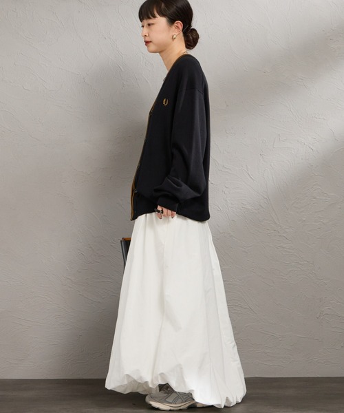 FRED PERRY（フレッドペリー）の「【WEB先行予約】[FRED PERRY/フレッドペリー] Vネック クラシックニットカーディガン(WEB限定)（カーディガン/ボレロ・レディース・ブラック/ダークブラウン・M/S/L）」の12枚目の写真