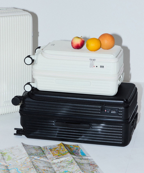 LeSportsac(レスポートサック)の「URBAN LIGHT CHECK-IN モダンブラック(スーツケース/キャリーバッグ・レディース・ブラック・FREE)」の3枚目の写真
