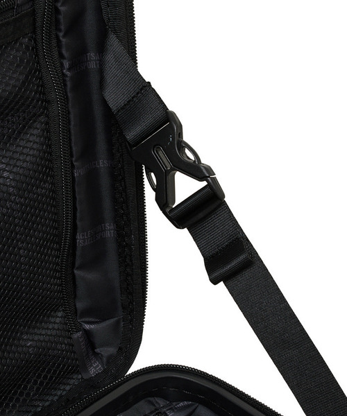 LeSportsac(レスポートサック)の「URBAN LIGHT CHECK-IN モダンブラック(スーツケース/キャリーバッグ・レディース・ブラック・FREE)」の19枚目の写真