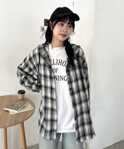 CLEA(クレア)の「チェック柄フード付きオーバーシャツジャケット(Tシャツ/カットソー・レディース・ネイビー/カーキ/ブラウン/ブラック・FREE)」の18枚目の写真