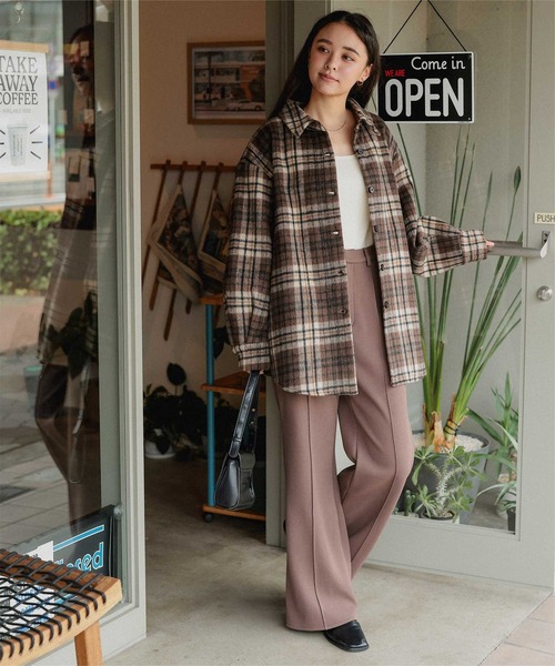titivate(ティティベイト)の「裏起毛チェックオーバーシャツ(シャツ/ブラウス・レディース・ブラウン/レッド/ライトブルー/ピンク・M/L)」の8枚目の写真