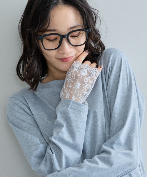 &. NOSTALGIA(アンドドットノスタルジア)の「レースレイヤードロンT(Tシャツ/カットソー・レディース・ホワイト/ピンク/グレー・M)」の16枚目の写真