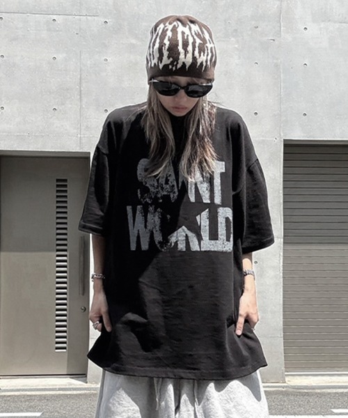 YACA(ヤーカ)の「Loose Fit Print Tee/ルーズフィットプリントTシャツ(Tシャツ/カットソー・レディース・グレー/ホワイト/ブラック・FREE)」の3枚目の写真