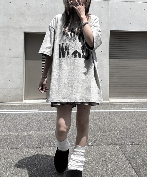 YACA(ヤーカ)の「Loose Fit Print Tee/ルーズフィットプリントTシャツ(Tシャツ/カットソー・レディース・グレー/ホワイト/ブラック・FREE)」の15枚目の写真