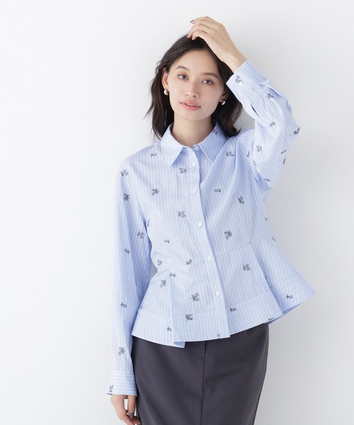 NATURAL BEAUTY BASIC(ナチュラルビューティーベーシック)の「刺繍ペプラムシャツ(シャツ/ブラウス・レディース・ブルー系その他2/ベージュ/オフホワイト・SMALL/MEDIUM)」の13枚目の写真