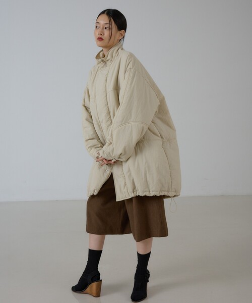 NOMINE(ノミネ)の「フロントボタン オックス バミューダワイドパンツ|セットアップ対応 ウールライク(その他パンツ・レディース・ブラウン/チャコールグレー・フリー)」の17枚目の写真