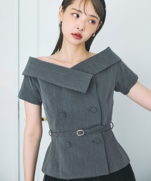 polaura(ポローラ)の「オフショルカラーダブルボタンジャケット(Tシャツ/カットソー・レディース・グレー/ホワイト/ブラック/ブラウン・FREE)」の4枚目の写真