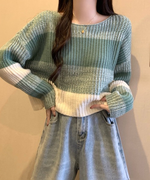 LUCPY(ラクピー)の「マルチボーダールーズニットプルオーバー(その他トップス・レディース・ブラウン/グリーン/レッド・FREE)」の2枚目の写真