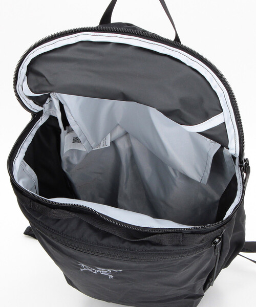 ARC'TERYX(アークテリクス)の「ARC’TERYX/アークテリクス ヒリアド 15 バックパック/Heliad 15 Backpack(バックパック/リュック・メンズ・ブラック/ホワイト/グリーン・ONE SIZE)」の12枚目の写真