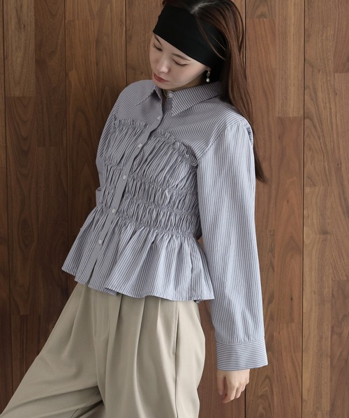 J by blue(ジェイバイブルー)の「ペプラムシャーリングシャツ(シャツ/ブラウス・レディース・ブルー系/グレー系/ホワイト・MEDIUM)」の8枚目の写真