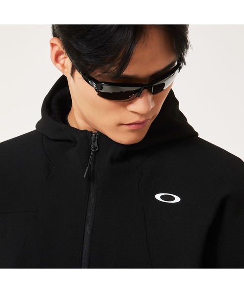 OAKLEY(オークリー)の「オークリー ENHANCE GRID FLEECE JACKET 15.7/パーカー/スポーツ・トレーニング/メンズ//OAKLEY(ブルゾン・メンズ・ブラック/ライトグレー・L/M/S/XL)」の5枚目の写真