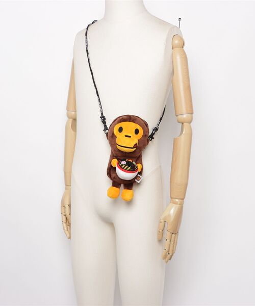 BABY MILO STORE（ベイビーマイロストア）の「BABY MILO RAMEN PLUSH DOLL MOBILE PHONE BAG（ショルダーバッグ・メンズ・ブラウン・FREE）」の5枚目の写真
