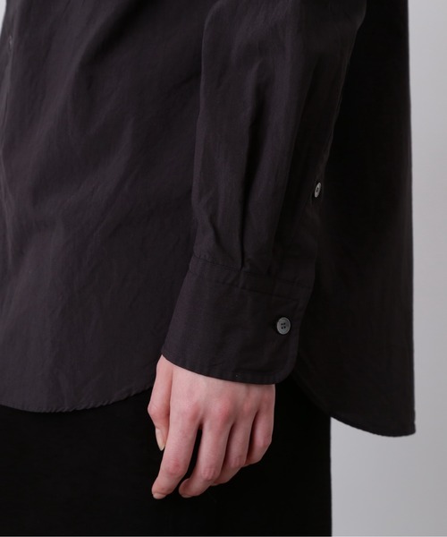 YLEVE(イレーヴ)の「YLEVE / COTTON MILLED LAWN SHIRT(シャツ/ブラウス・レディース・ホワイト/グレー・0/1)」の13枚目の写真