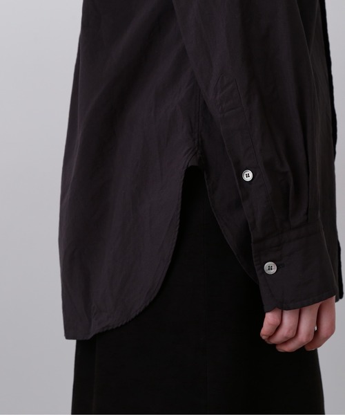 YLEVE(イレーヴ)の「YLEVE / COTTON MILLED LAWN SHIRT(シャツ/ブラウス・レディース・ホワイト/グレー・0/1)」の15枚目の写真