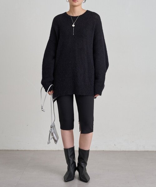 LOUNGEDRESS(ラウンジドレス)の「バックシャンニット(ニット/セーター・レディース・レッド/ブラック・FREE)」の7枚目の写真