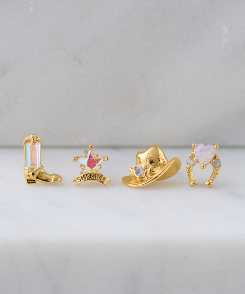 journal standard L'essage(ジャーナルスタンダードレサージュ)の「Girlscrew/ガールズクルー Cowgirl Stud Set ピアス(ピアス(片耳用)・レディース・ゴールド・FREE)」の1枚目の写真
