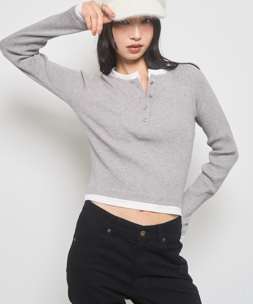 WHO'S WHO gallery(フーズフーギャラリー)の「【WEB限定】レイヤードヘンリーニット(ニット/セーター・レディース・ネイビー/グレー/ブラック・FREE)」の8枚目の写真