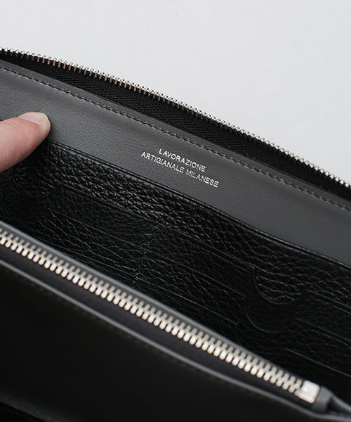 NANO universe(ナノユニバース)の「MAININI(マイニーニ)/ 別注Round Zip Wallet(財布・メンズ・ネイビー/ブルー/ブラック・FREE)」の9枚目の写真