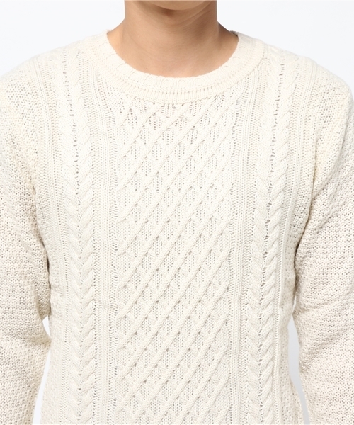 Revo.（レボ）の「Revo. ケーブル編み クルーネック ニット（ニット/セーター・メンズ・ネイビー/アイボリー/カーキ/ブラック/ワインレッド/グレー・1/2）」の17枚目の写真