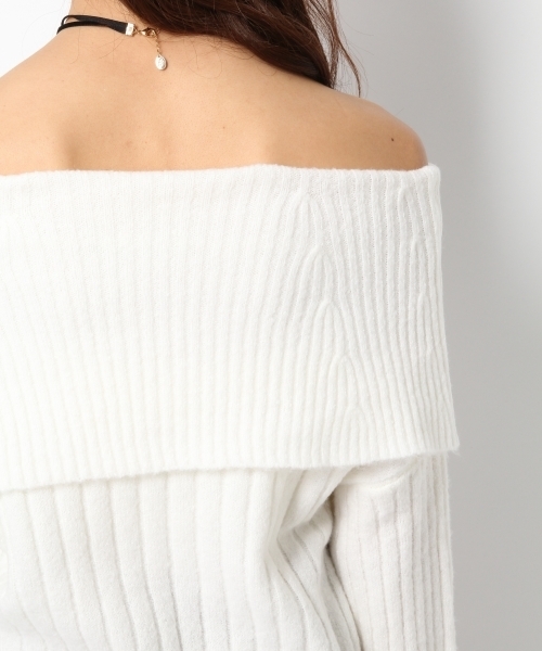 Heather（ヘザー）の「ケープオフショルニット　734970（ニット/セーター・レディース・ホワイト/ベージュ系その他/ブラウン系その他・ONE SIZE）」の6枚目の写真