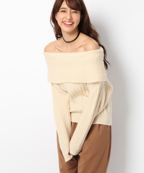 Heather（ヘザー）の「ケープオフショルニット　734970（ニット/セーター・レディース・ホワイト/ベージュ系その他/ブラウン系その他・ONE SIZE）」の14枚目の写真