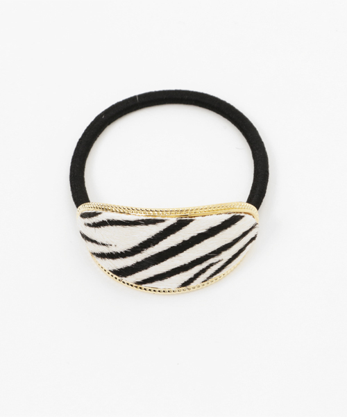 AZUL by moussy（アズールバイマウジー）の「デザイントリムカバーヘアゴム（ヘアゴム・レディース・ブラウン系その他/ブラック/ホワイト系その他・FREE）」の2枚目の写真