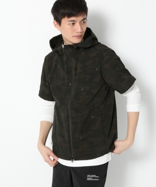 GLOBAL WORK(グローバルワーク)の「ACTIVEウィンドアップパーカー Men/738820(その他アウター・メンズ・ブラック/カーキ・LARGE/MEDIUM)」の18枚目の写真
