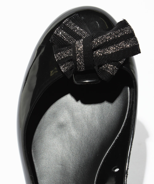 BEAUTY&YOUTH UNITED ARROWS（ビューティーアンドユースユナイテッドアローズ）の「BY ビニール リボンバレエ ◆（レインシューズ・レディース・ブラック/ピンク/ネイビー・5/7/8/6）」の7枚目の写真