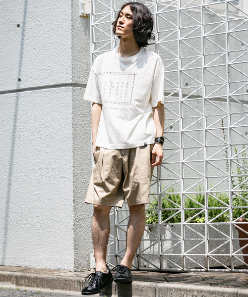 WORK NOT WORK URBAN RESEARCH（ワークノットワークアーバンリサーチ）の「WORK NOT WORK　強撚天竺ビッグプリントTシャツ #3（Tシャツ/カットソー・メンズ・ホワイト・SMALL/LARGE/MEDIUM）」の19枚目の写真