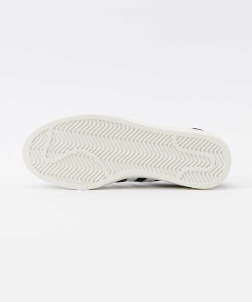 adidas（アディダス）の「adidas アディダス CAMPUS キャンパス BZ0084  BLK/WHT/WHT（スニーカー・メンズ・ブラック・29.0cm/24.0cm/22.5cm/27.0cm/28.5cm/26.0cm/25.5cm/24.5cm/28.0cm/25.0cm/26.5cm/27.5cm/23.5cm/23.0cm/22.0cm/29.5cm/30.0cm）」の3枚目の写真