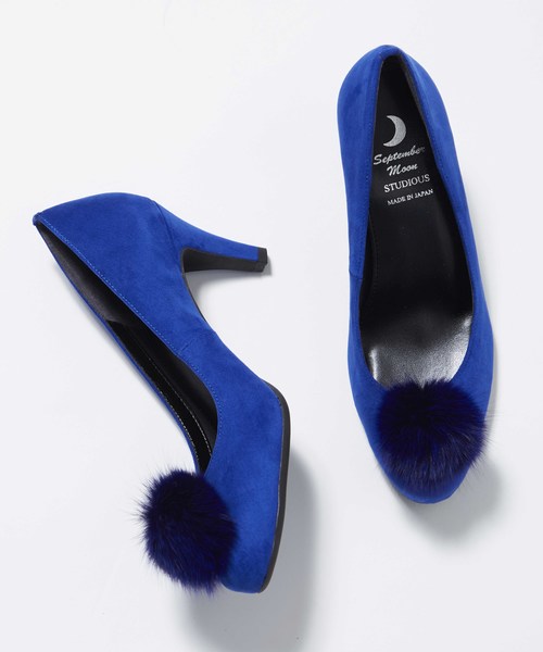 STUDIOUS（ステュディオス）の「【SEPTEMBER MOON】《STUDIOUS別注》ラビットファーぽんぽんパンプス　ST-4（パンプス・レディース・ブラック/グレー/ブルー・24.5/23.5/22.5）」の3枚目の写真