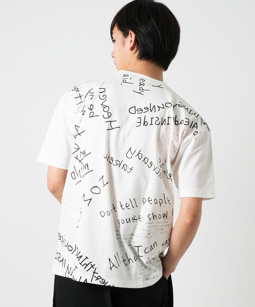 ノゾミイシグロ 総柄 英字 プリント ファーTシャツ　Fサイズ セール】英字プリントTシャツ（Tシャツ/カットソー）｜LETee
