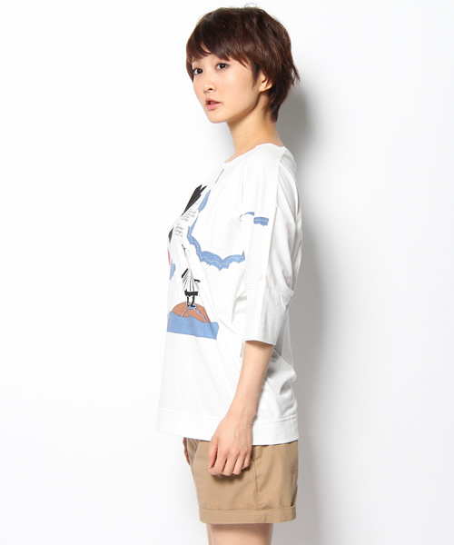 MELROSE claire(メルローズ クレール)の「ムーミンTシャツ The rainy day/Fishing(Tシャツ/カットソー・レディース・オフホワイト/ベージュ・FREE)」の12枚目の写真