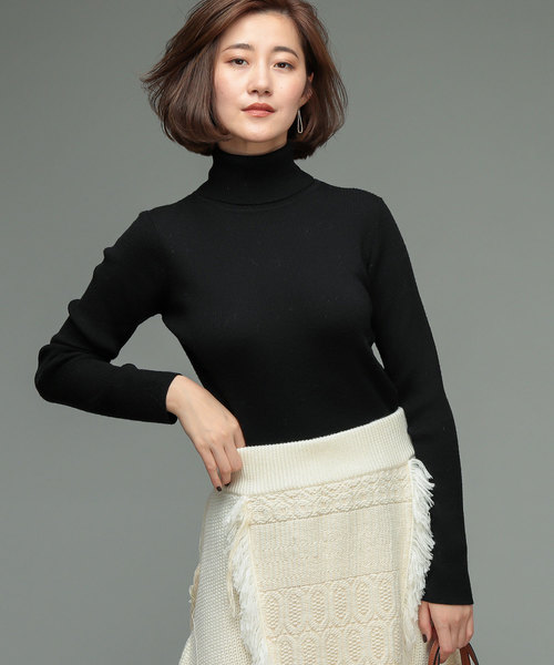 RIVE DROITE（リヴドロワ）の「ウォッシャブルウールタートルニット（ニット/セーター・レディース・オフホワイト/ブラック/モカ/レッド/ベージュ/グリーン/ローズ/ライトグレー・FREE）」の16枚目の写真