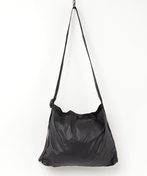 HERG 黒 ナイロン ハンドバッグ HYPHA MINI HANDBAG